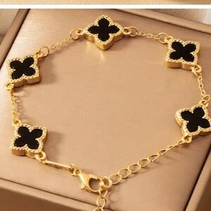 Gold & Black Quatrfoil Clover Bracelet